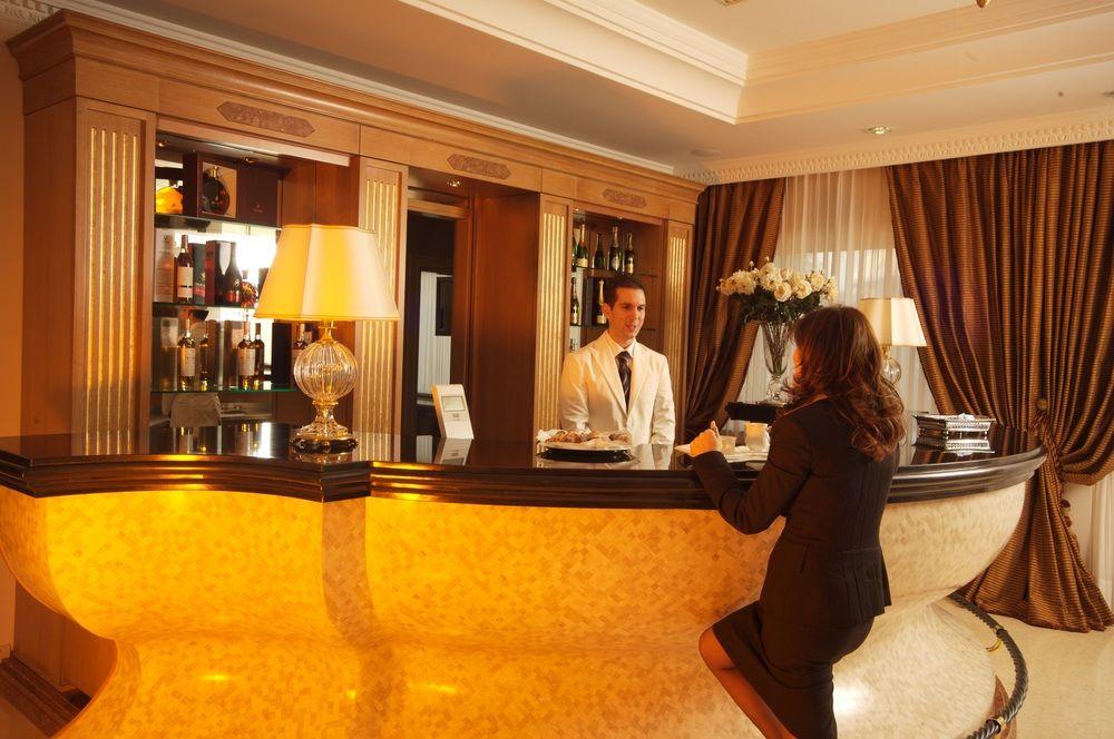 Hotel Ashley Lamezia Terme Exterior foto