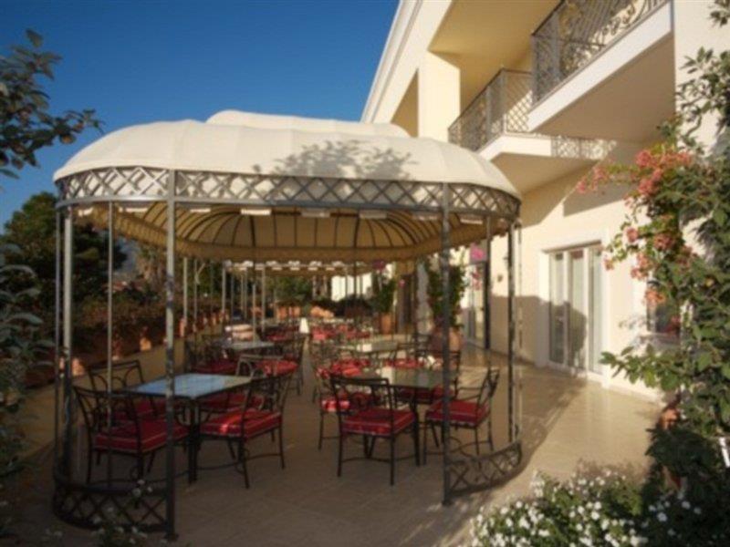 Hotel Ashley Lamezia Terme Exterior foto